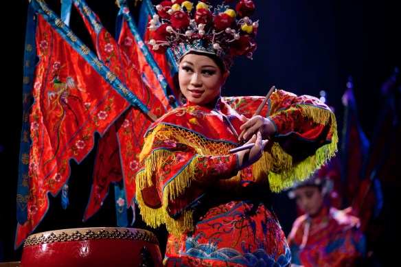 CirqueShanghai Mulan's Dragon Drums