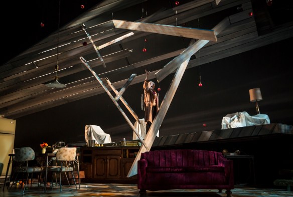 Mike Nussbaum in Smokefall (Photo by Liz Lauren)