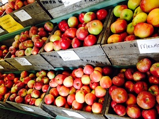 apples, apples, apples